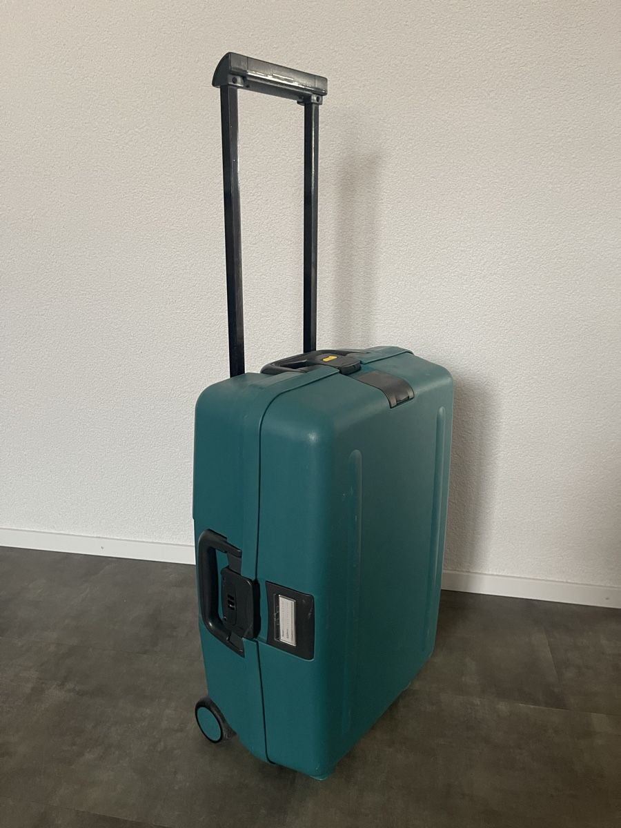 Reisekoffer: Schalenkoffer klein grün – Gebraucht aus Dörflingen von Benz63 1