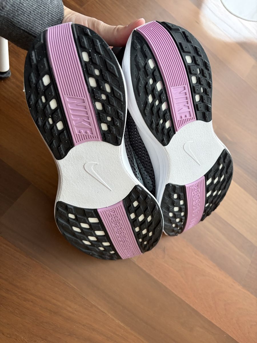 Nike Scarpe da donna: Nike Pegasus Plus ZoomX – Nuovo (secondo la descrizione) da Henau venduto da martina_1998 3