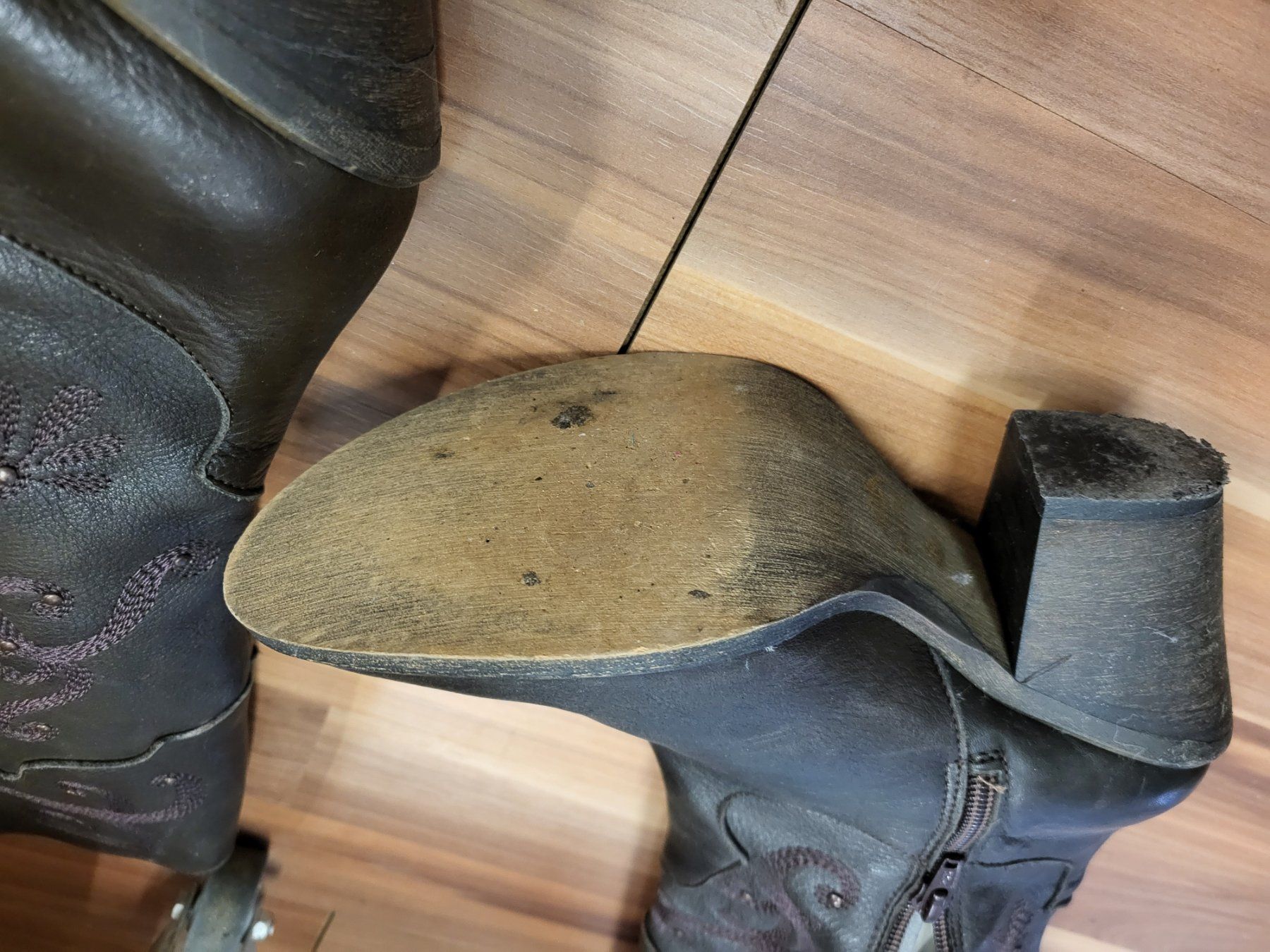 Scarpe da donna: Lederstiefel gr 38 B1 – Usato da Schwarzenburg venduto da Flamingo07 5