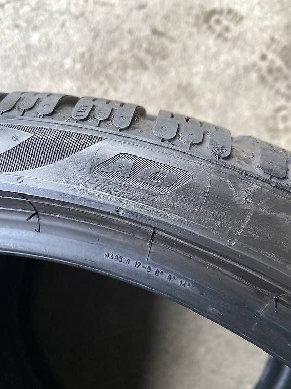 Pneus & Kompletträder: 2 x 265/30/19 Pirelli Winterreifen  – Gebraucht aus Frasnacht von nobloff 5