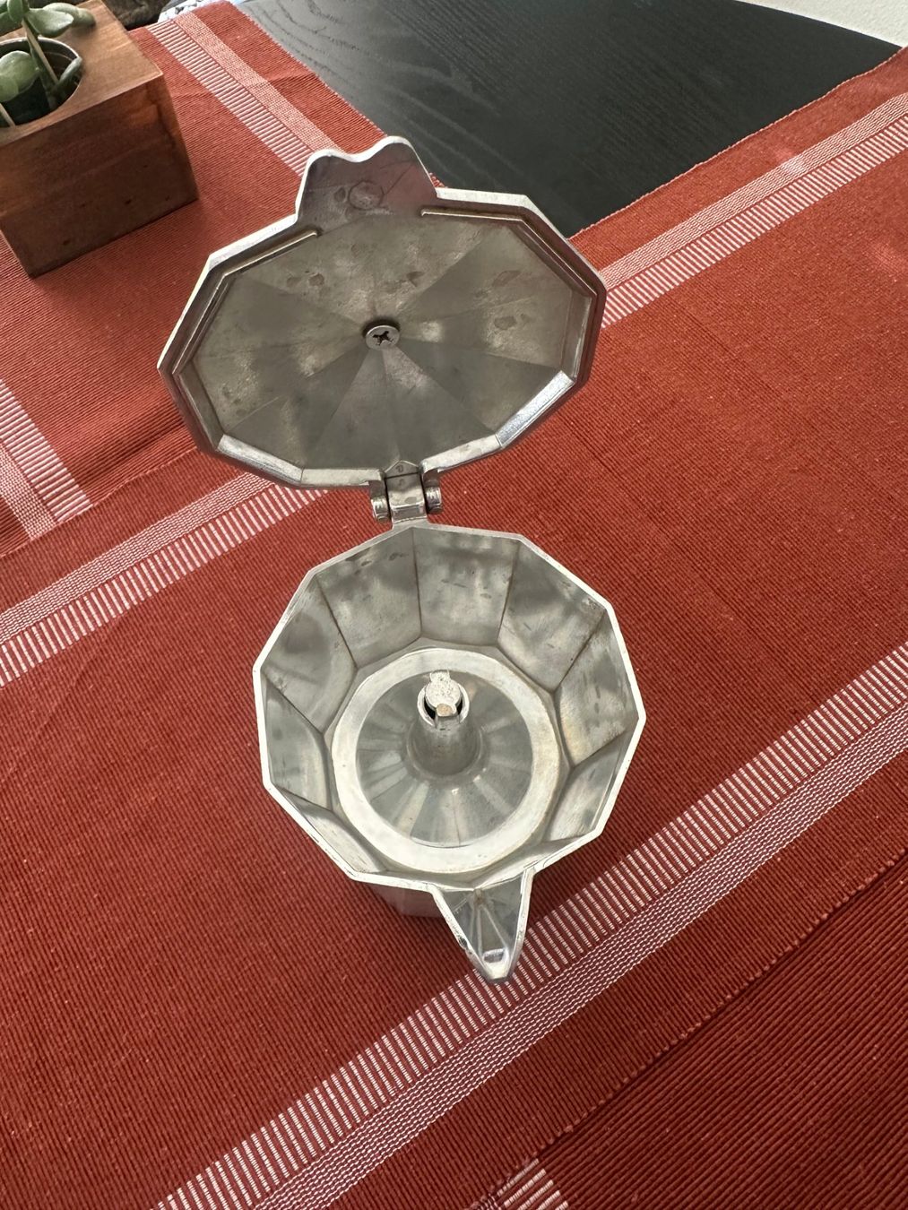 Macchine per caffè & Macchine per espresso: Cafetière Espresso Moka – Usato da Payerne venduto da pop_ghf9 1