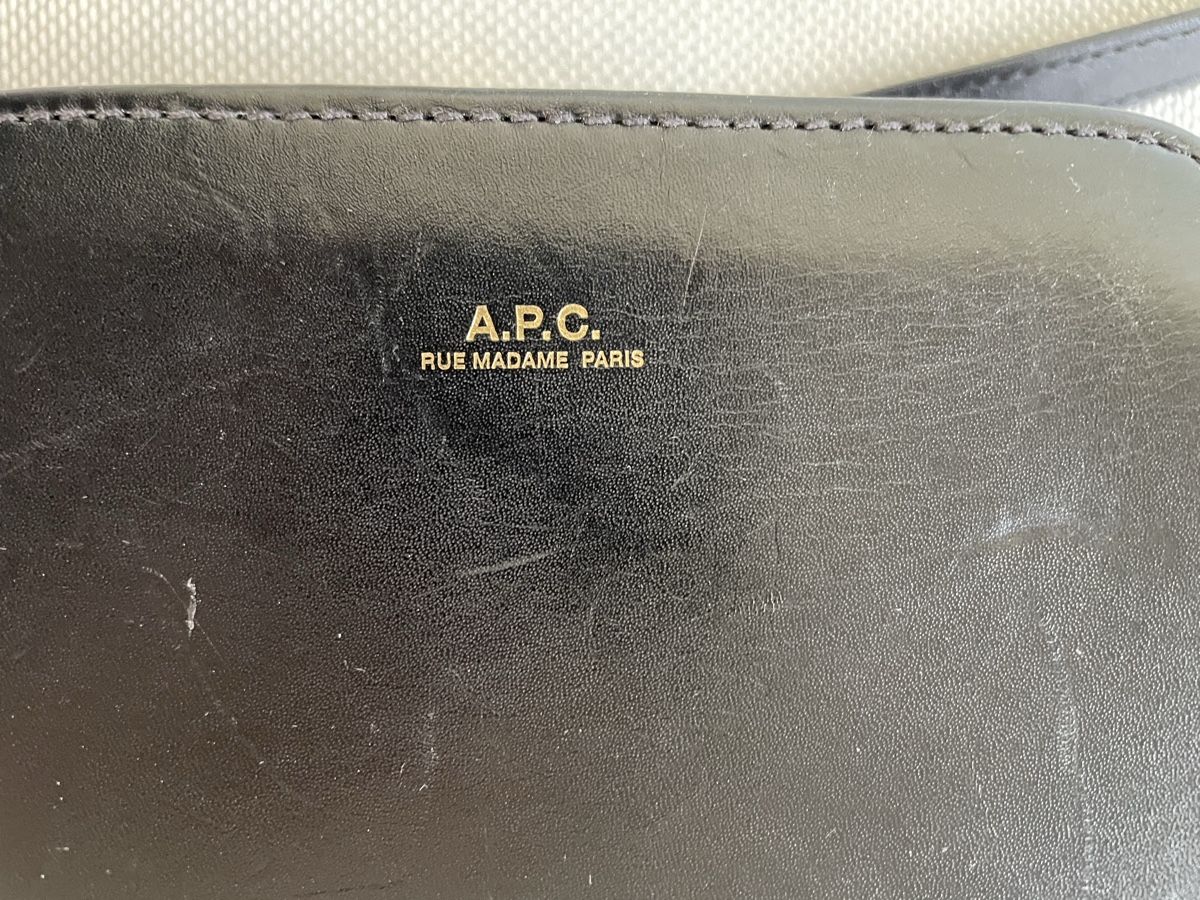 Apc Sacs femmes: A.P.C. Umhängetasche – D'occasion à Basel par was_llf7 2