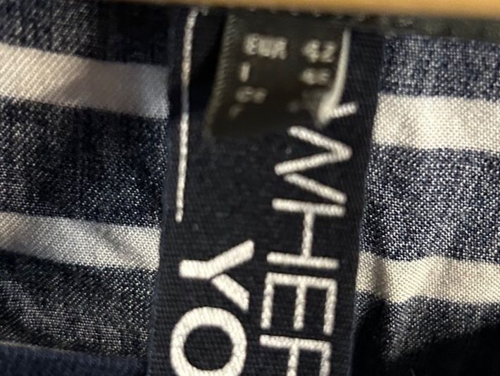 Pullover & Sweatshirts: Damen Shirt Gr. 42 – Gebraucht aus Obergösgen von Andre118 1