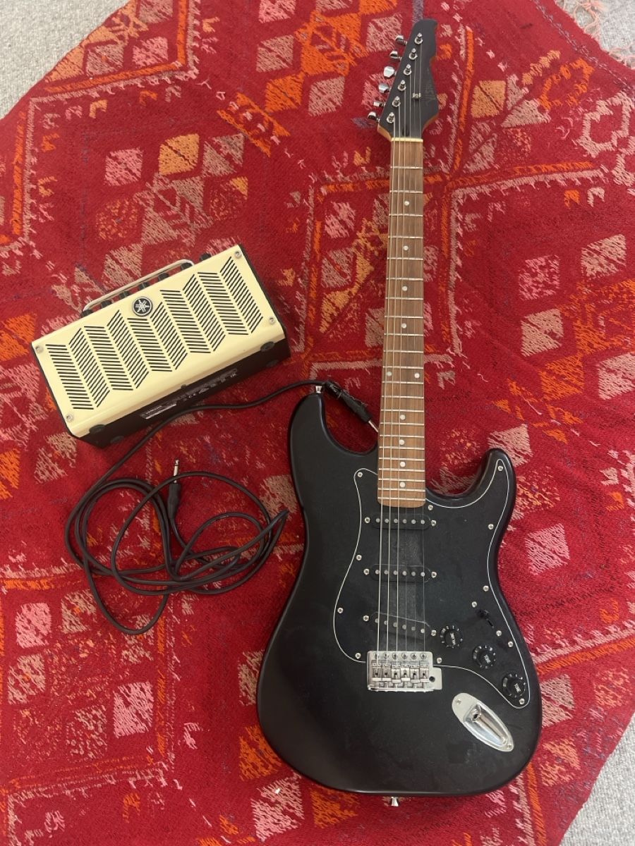 Strumenti musicali: E-Gitarre und Verstärker – Usato da Winterthur venduto da broal94