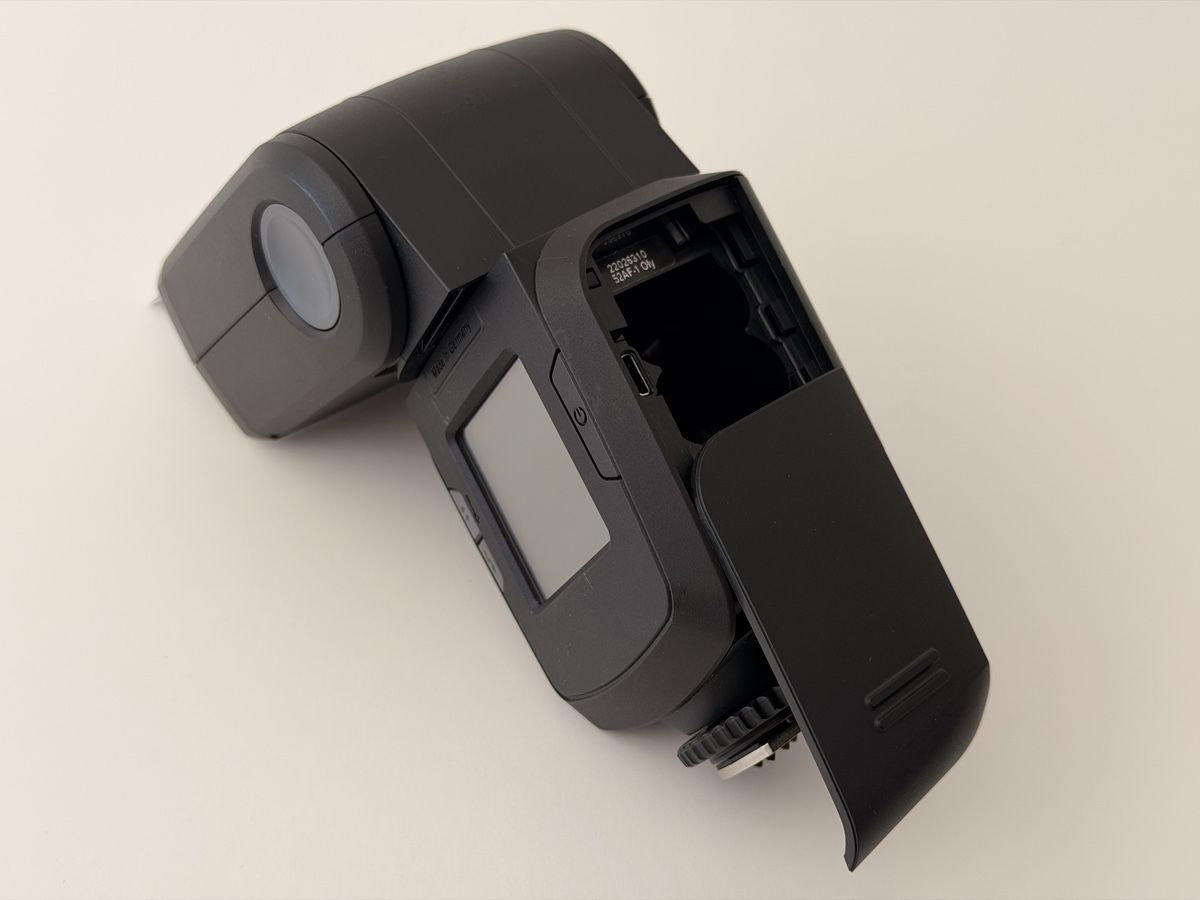 Panasonic Fotocamera: Panasonic Lumix G9 und Blitz – Usato da Flawil venduto da TruncateQuasar 8