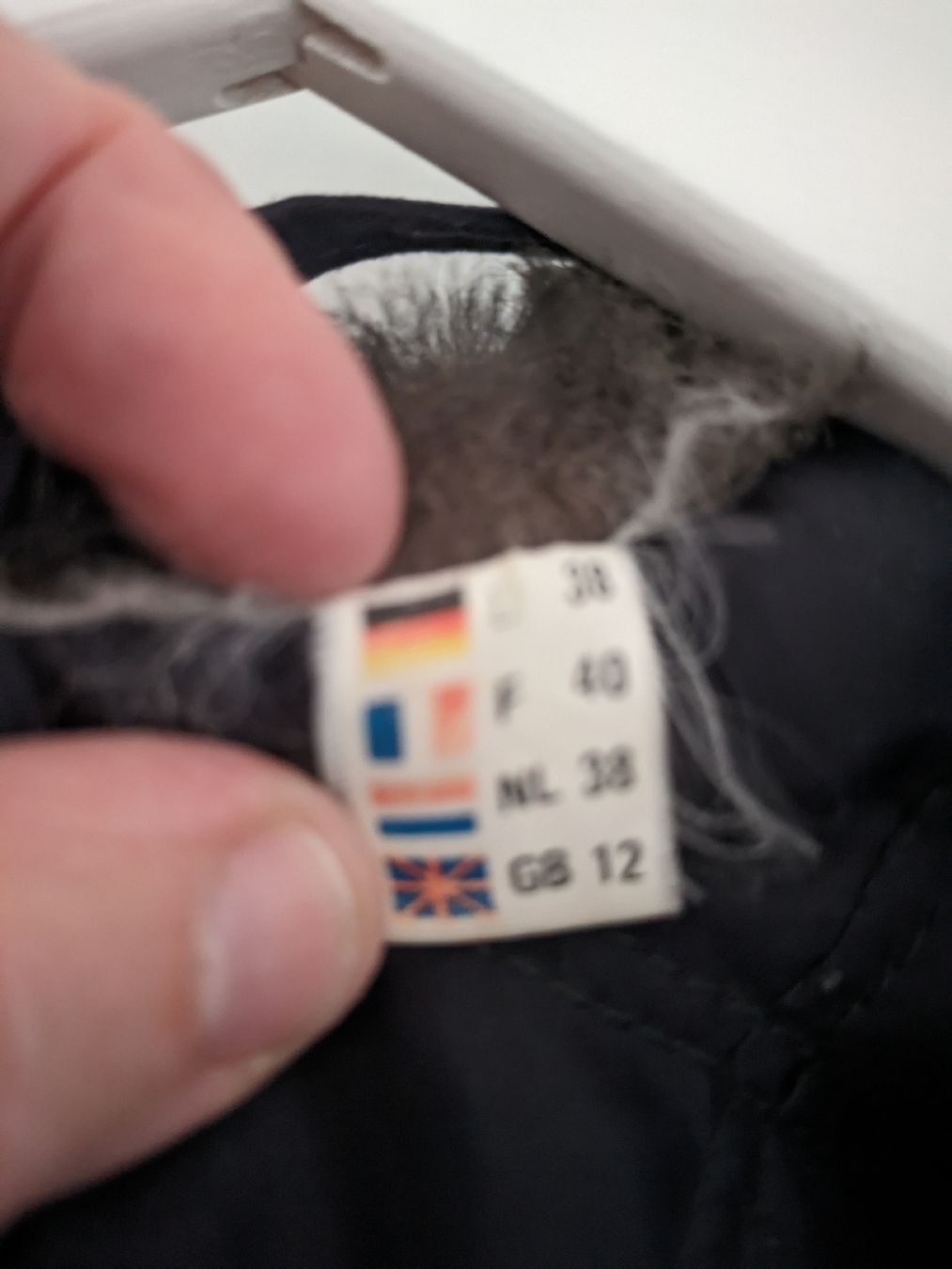 Giacche: Winterjacke – Usato da Gähwil venduto da margritr62 4