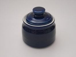 Boîte ou sucrier bleu en porcelaine