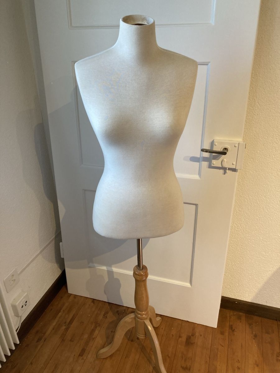 Autres décorations & accessoires: Dekobüste – D'occasion à Zuchwil par Pilat99
