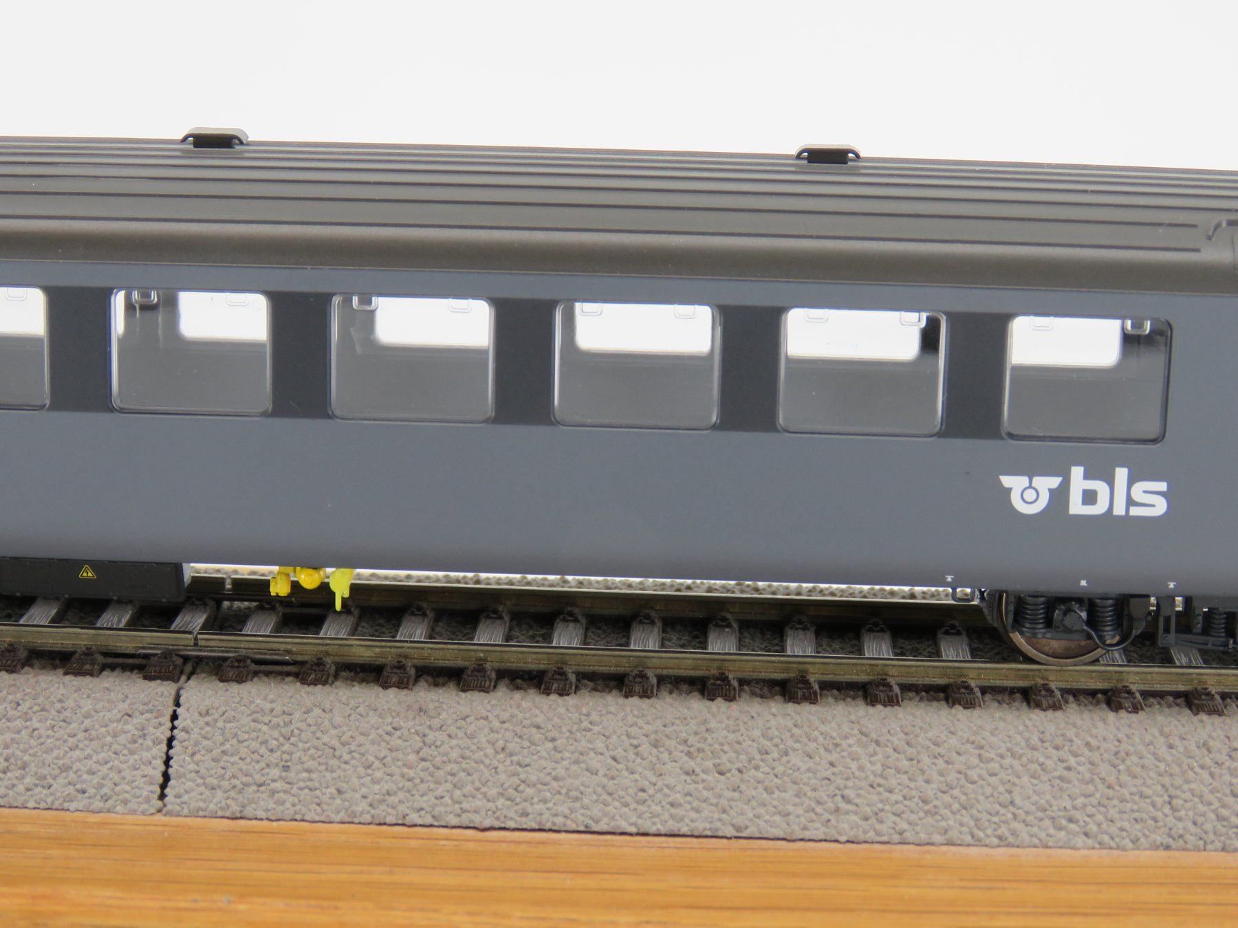 Esu Trains électriques: BLS Autozug-Steuerwagen – Neuf avec emballage d'origine à untersiggenthal par Ssasdfghjkl 4