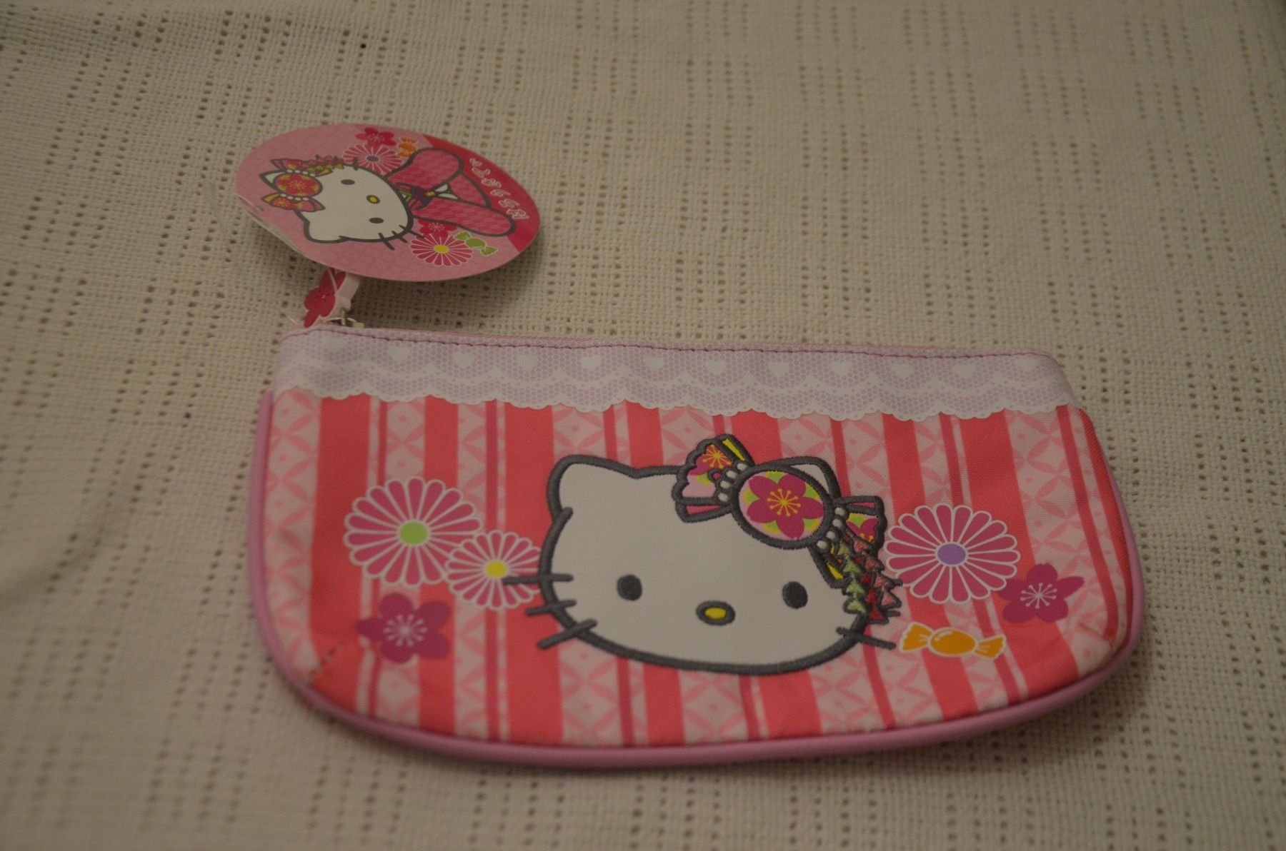 Schüler-Etuis: HELLO KITTY ETUI NEU – Neu und originalverpackt aus Chiasso von Dolly015