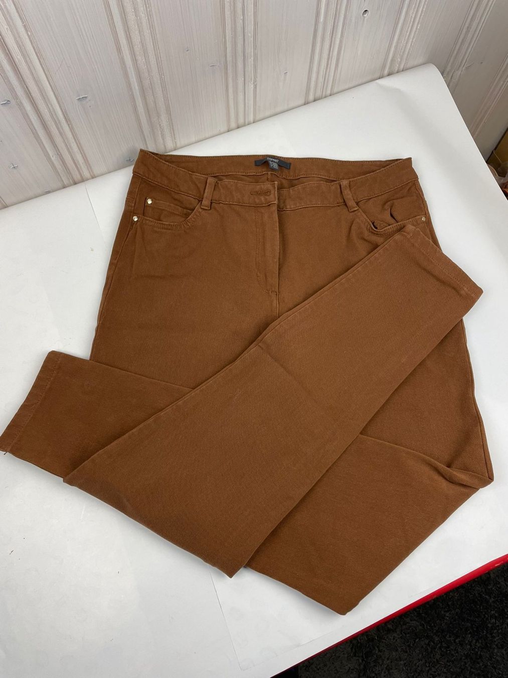 Esprit Pantaloni: Esprit Damen Hose, Gr. 40, Herbstfarbe – Usato da Wängi venduto da Thurgauer98