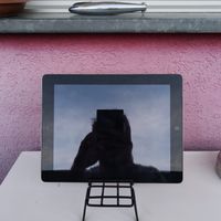 iPad A1458 (4. Gen / 2012) funktionstüchtig ohne Ladekabel