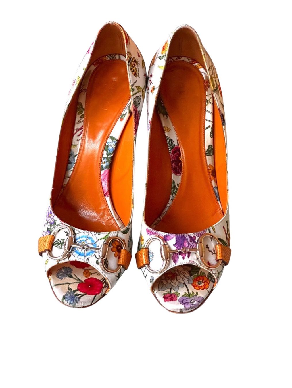 Gucci Chaussures femmes: Gucci Pums - 38gr. – D'occasion à Zufikon par Modestil365