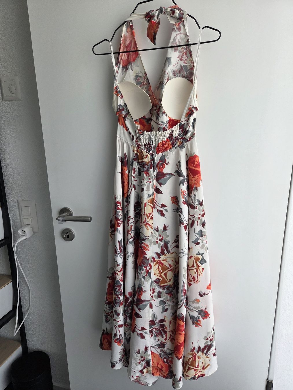 Kleider: Wunderschönes Sommerkleid Gr. 36 – Neu (gemäss Beschreibung) aus Kriens von ..stx.. 1