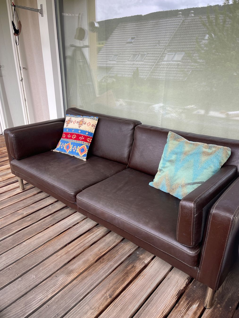 Ikea Divani: Sofa Kunstleder Sätan Ikea – Usato da Zürich venduto da Sewfiya 2
