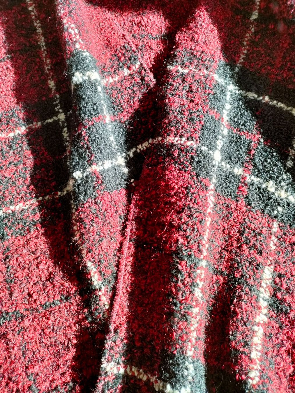 Foulard & Sciarpe: Poncho Vignali – Usato da Brugg AG venduto da Mashaba 3