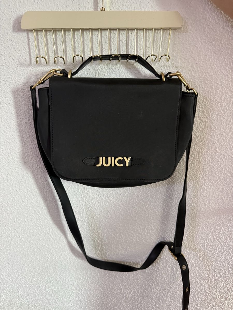 Juicy Couture Taschen für Damen: Juicy Couture Umhängetasche – Gebraucht aus Zürich von rio_lbs5