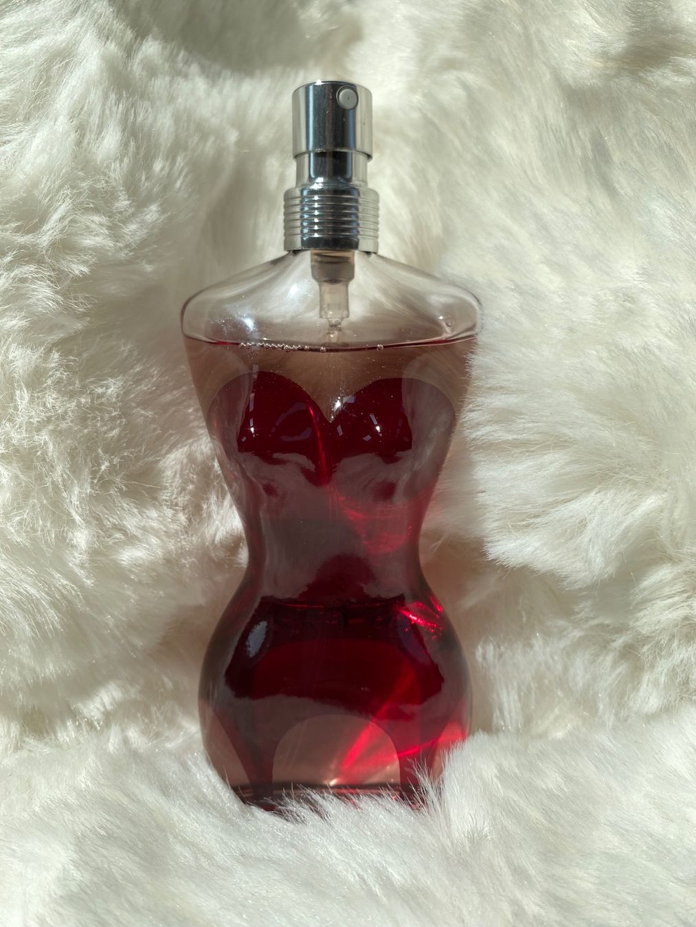 Jean Paul Gaultier Profumi & Eau de Toilette: Jean Paul Gaultier Classique Eau de Parfum 50ml – Usato da Bützberg venduto da moeide