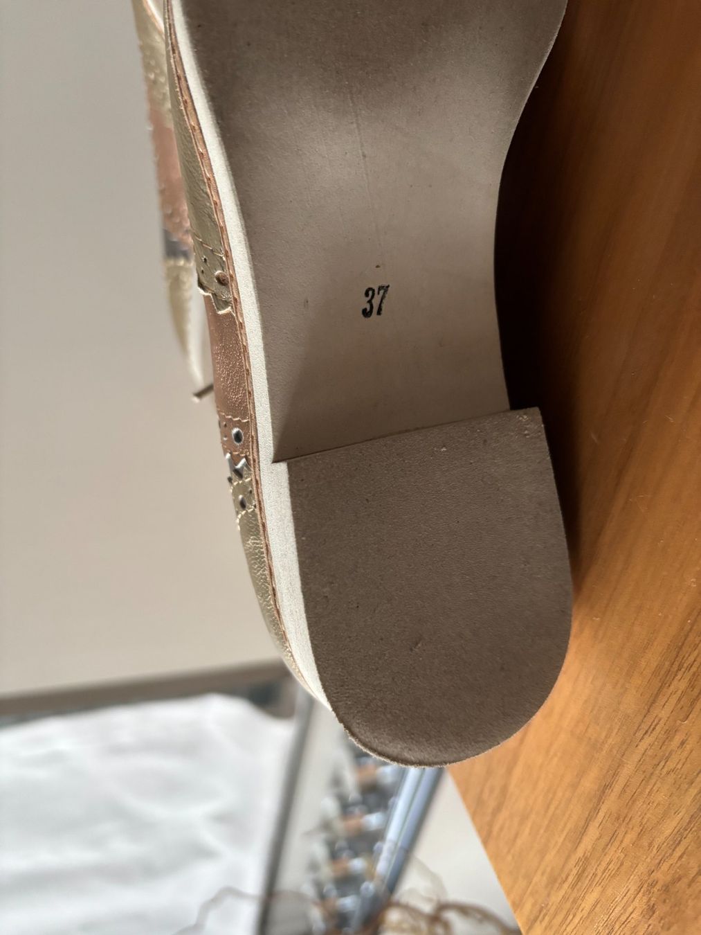 Scarpe da donna: Schuhe Grösse 37 top Zustand – Usato da schmerikon venduto da nicole091 5