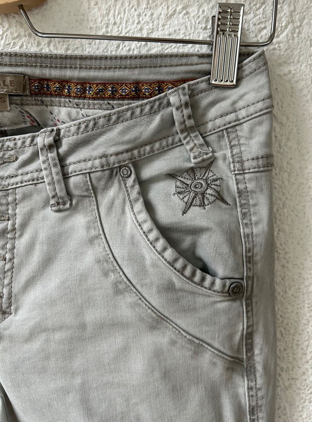 Nile Pantaloni: NILE Hose – Usato da STUDEN BE venduto da SMIROS 3