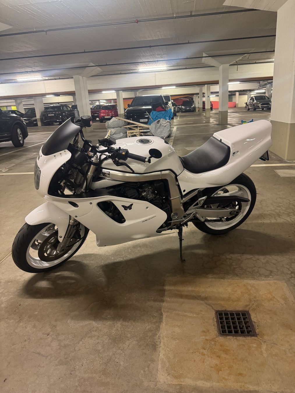 Suzuki Strada: SUZUKI GSX-R 750 – Usato da zürich venduto da Patrik1122 3