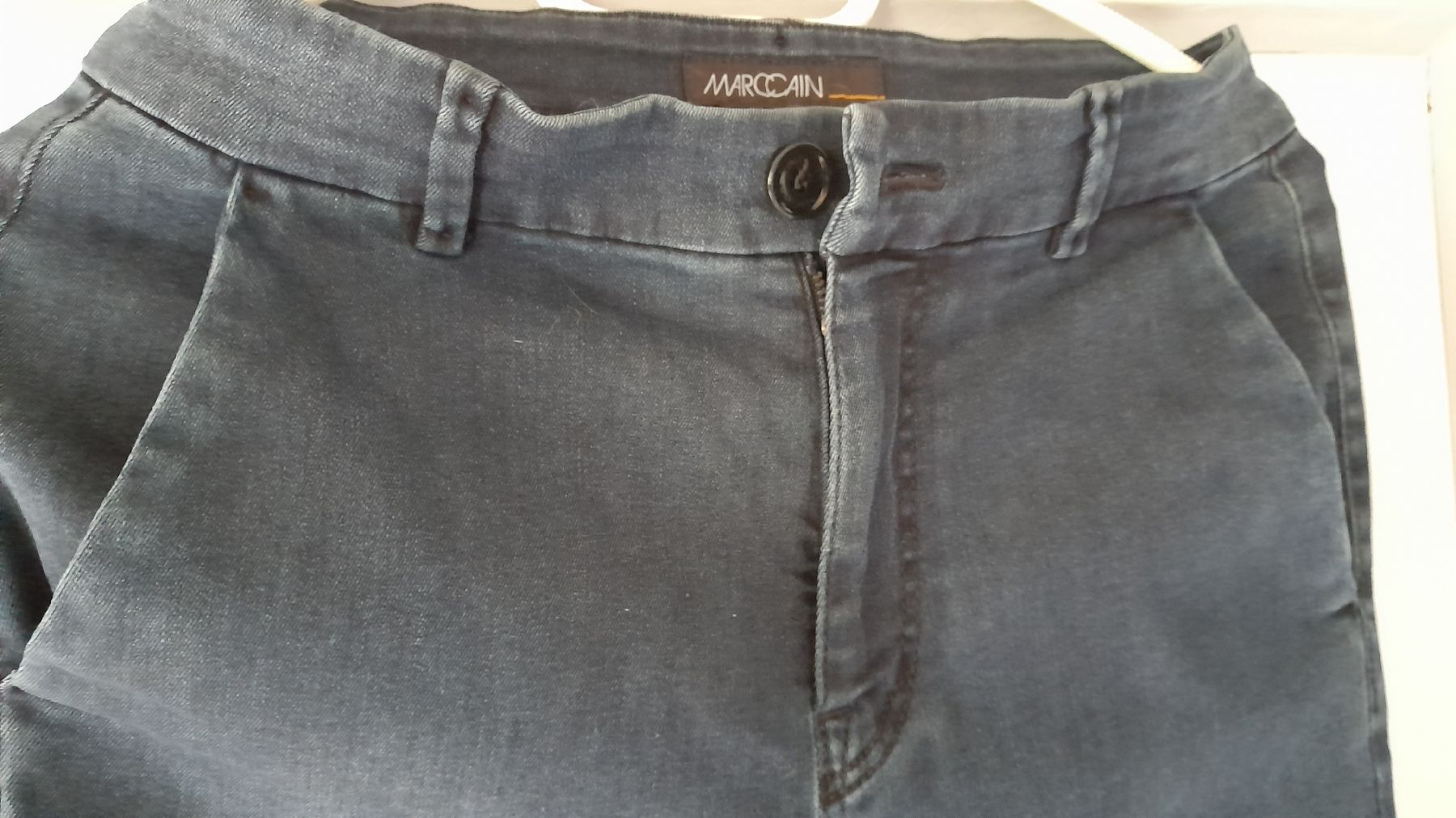 Marc Cain Jeans: Jeanshosen Gr. N1, MARCCAIN – Usato da Nesslau venduto da Churfirsten08 3