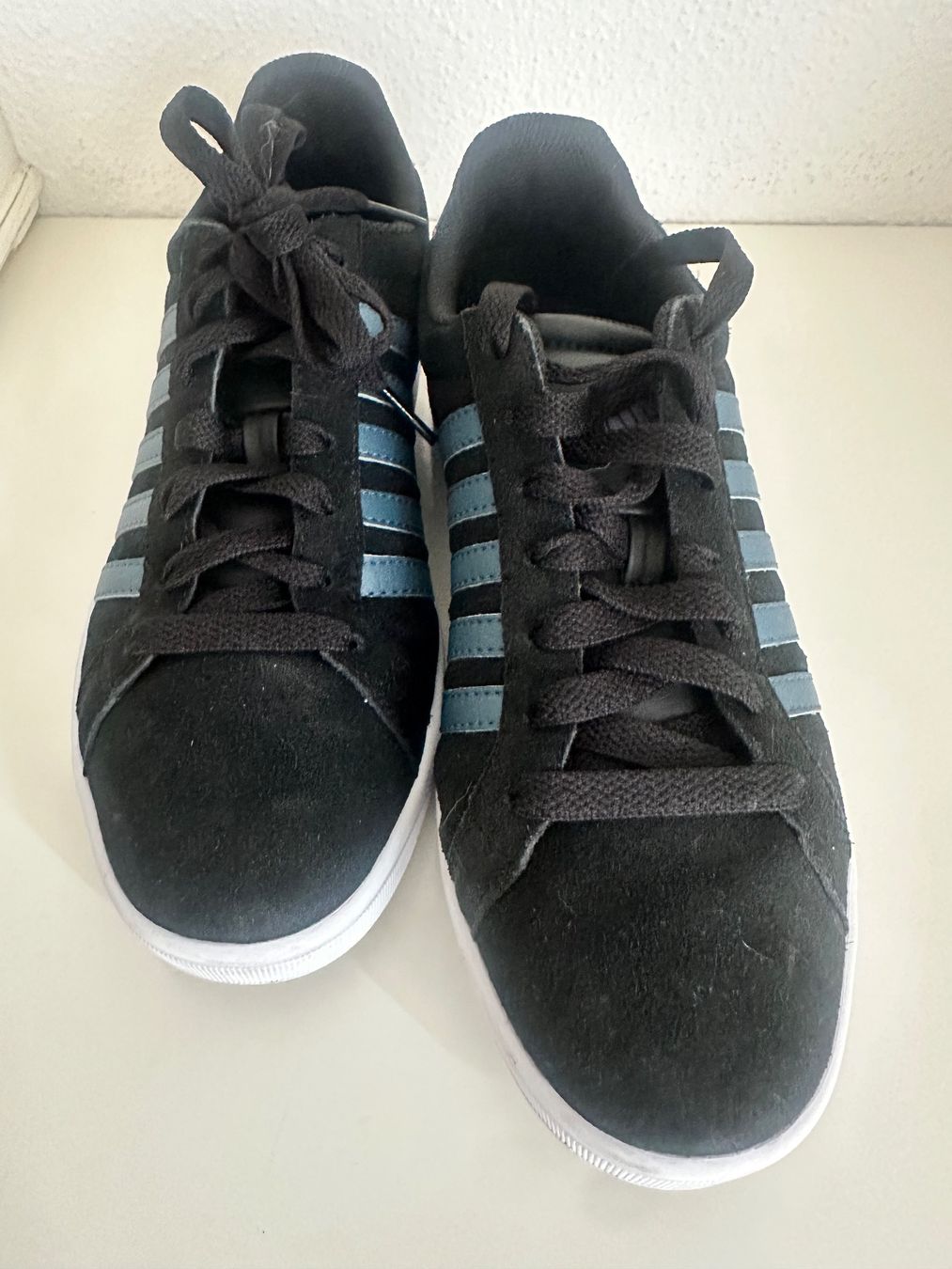 Swiss Herrenschuhe: K-Swiss – Gebraucht aus Rütihof von Soultosoul