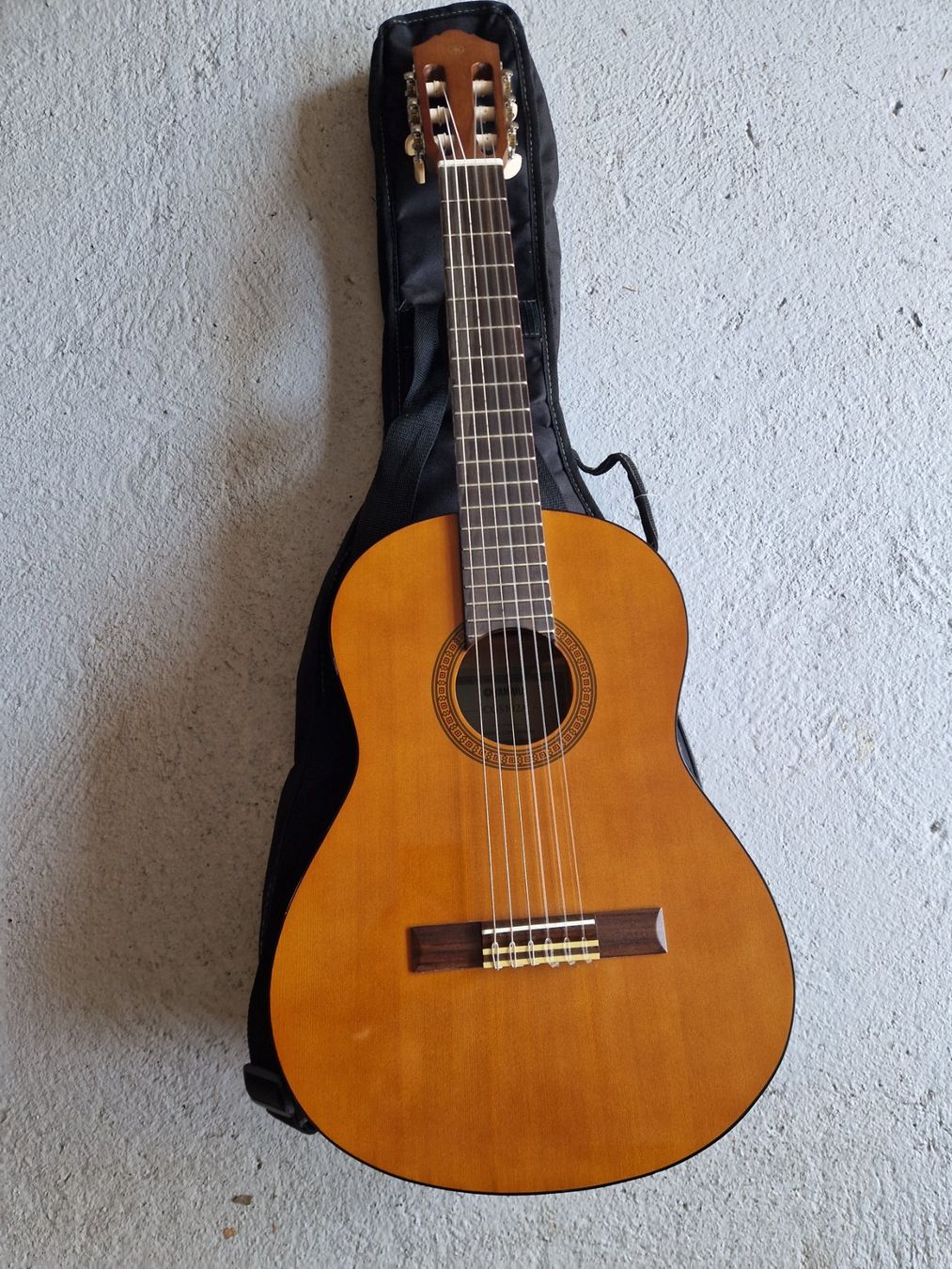 Yamaha Strumenti musicali: Guitare Yamaha CGS102A – Usato da Chêne-Bougeries venduto da delphiholic