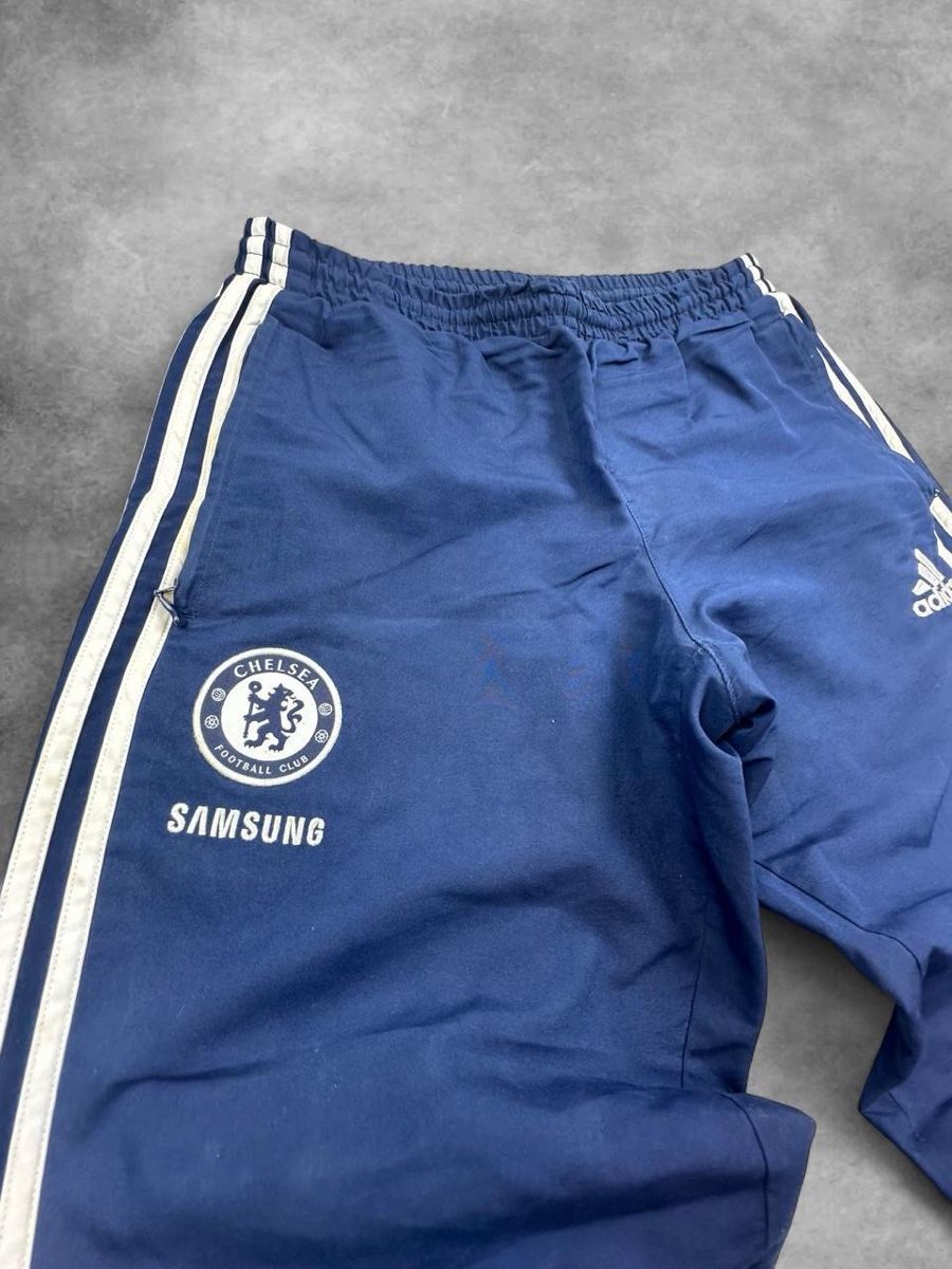 Adidas Pantaloni: Adidas Chelsea trackpant – Usato da Erlinsbach SO venduto da TogaResell 1