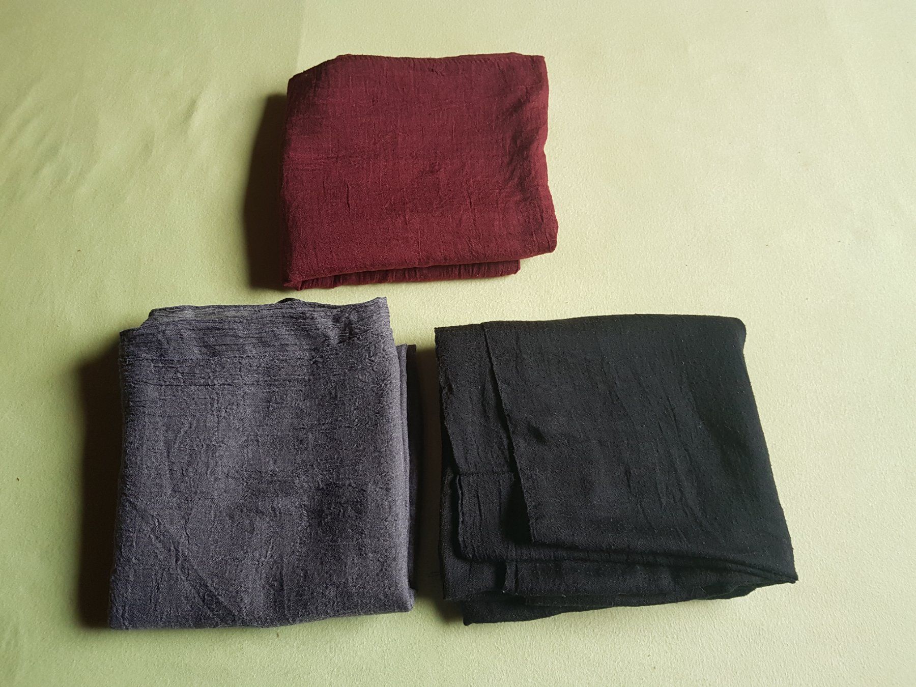 Foulards, Tücher & Schals: Écharpe - foulard - châle (3) – Gebraucht aus Villiers von san_jn5w