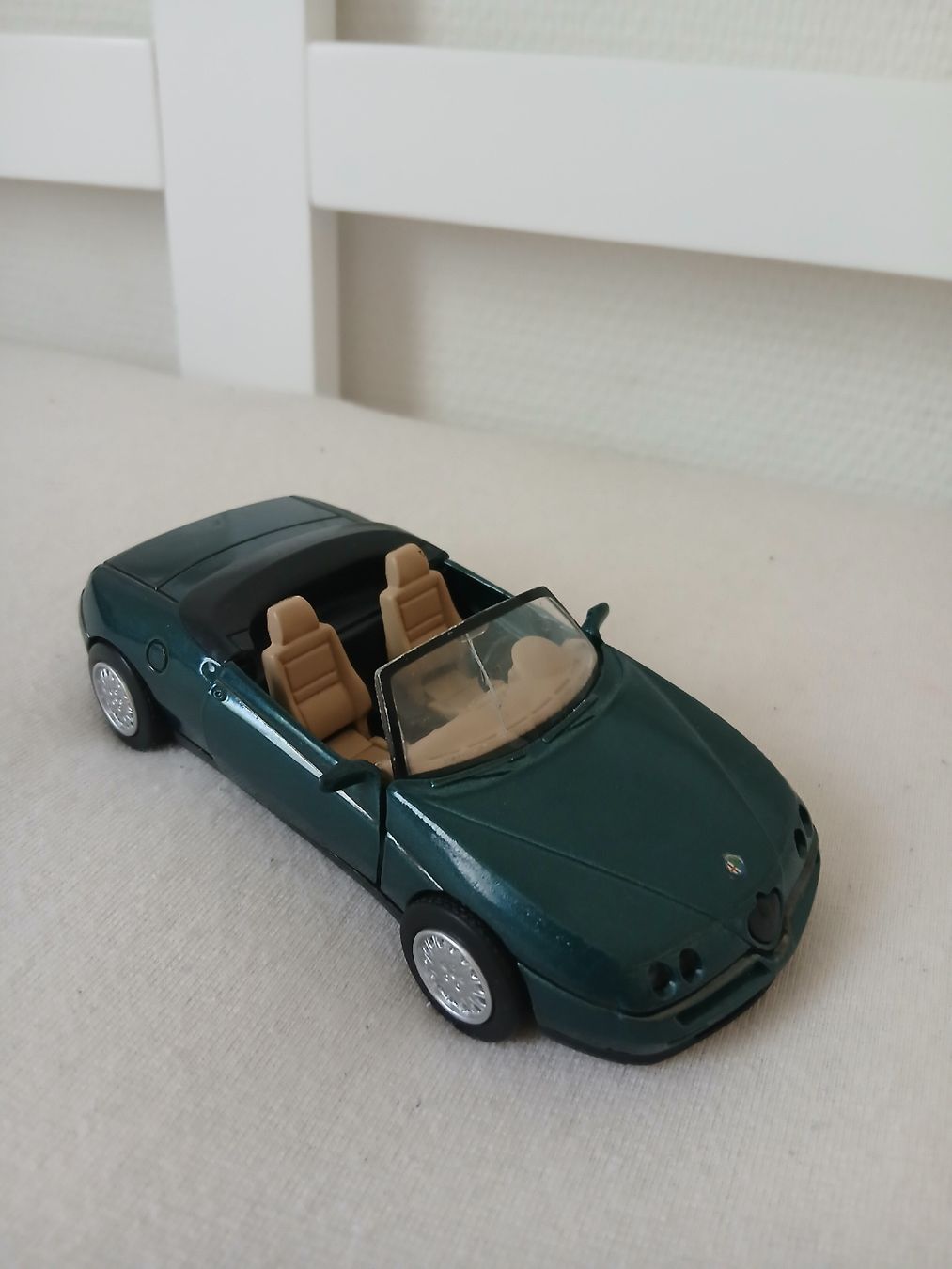 Alfa Romeo Modellini d'auto: Alfa Romeo model auto zum austelen  – Nuovo (secondo la descrizione) da Balsthal venduto da Marica75 7