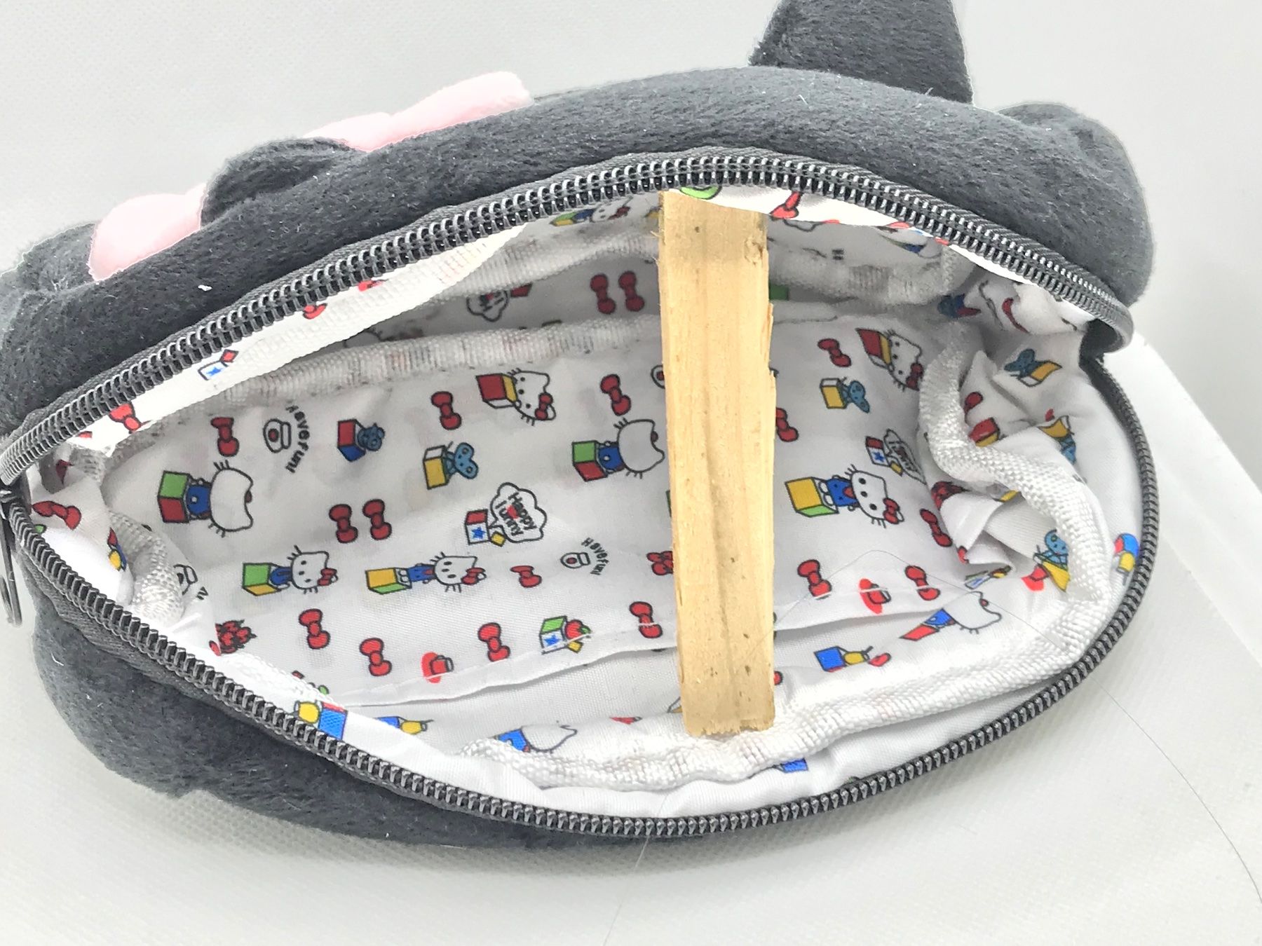Hello Kitty Kosmetikkoffer: Hello Kitty Necessaire, Kosmetiktasche pink/schwarz – Neu und originalverpackt aus Niederteufen von mix18 3