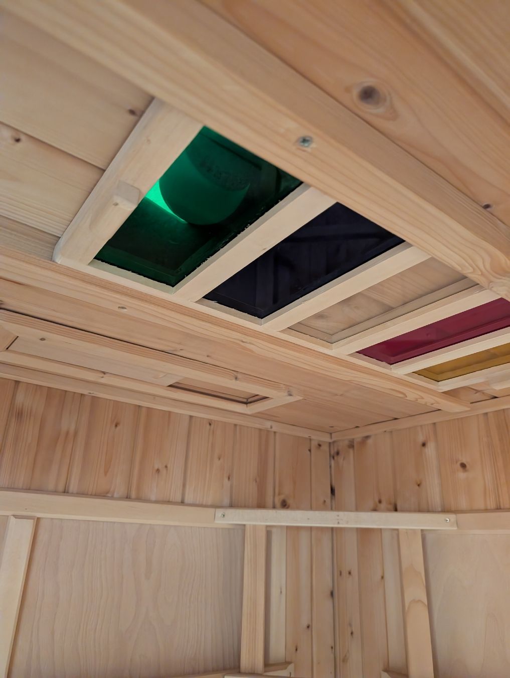 Saunas & Accessoires: Infrarotsauna – D'occasion à Wittenbach par Qualita 4