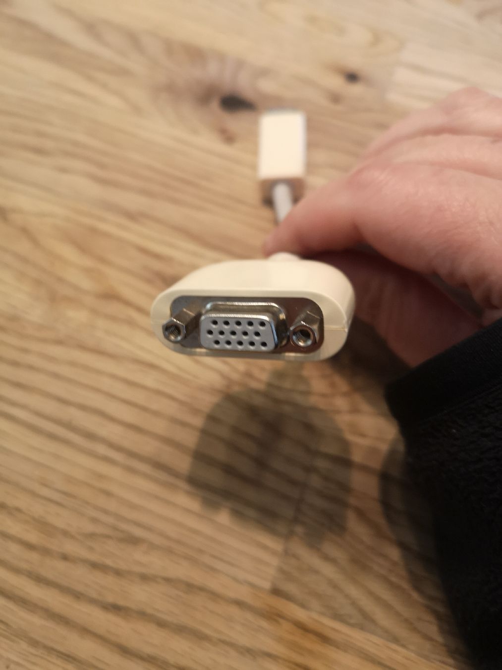 Apple Unità & Adattatore: Apple DisplayPort to VGA Adapter – Usato da Forch venduto da Hakyboss 1