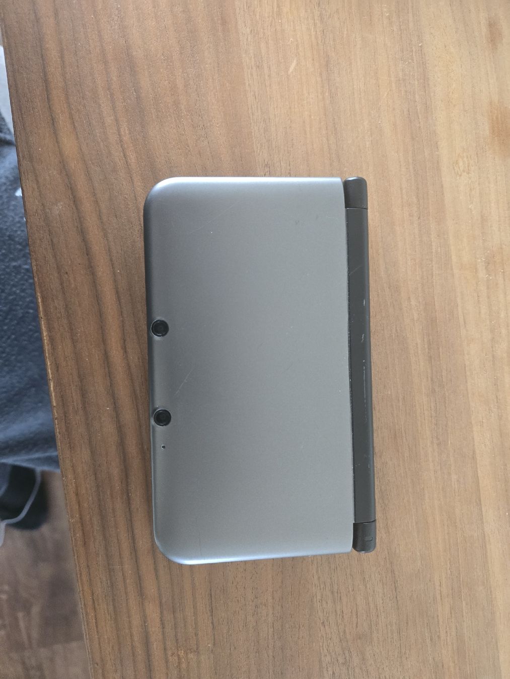 Nintendo Console: Nintendo 3DS XL Grau – Usato da Zell Zh venduto da Flexomat 1