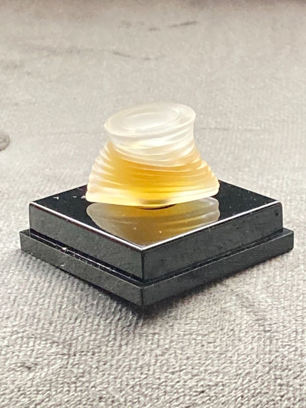 Profumi & Eau de Toilette: Parfum miniature Montana – Nuovo (secondo la descrizione) da Bassecourt venduto da CALUMET-X 2
