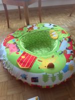 Baby buntes Nest in ausgezeichnetem Zustand