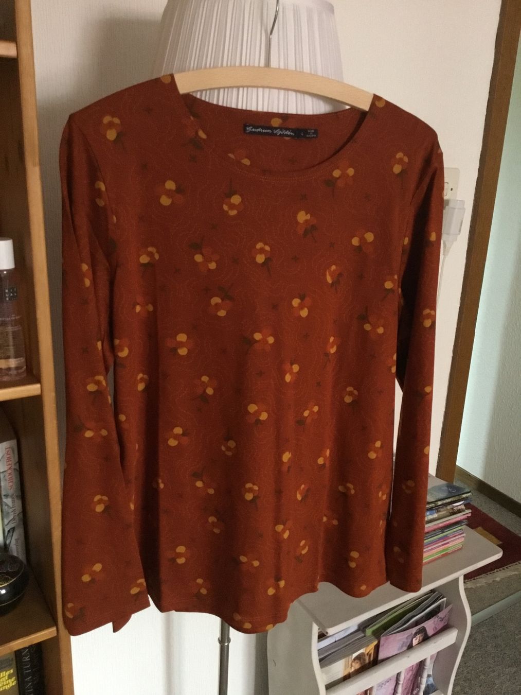 Gudrun Sjöden Maglioni & Felpe: Shirt Gr. L – Nuovo (secondo la descrizione) da Zürich venduto da marmely 1