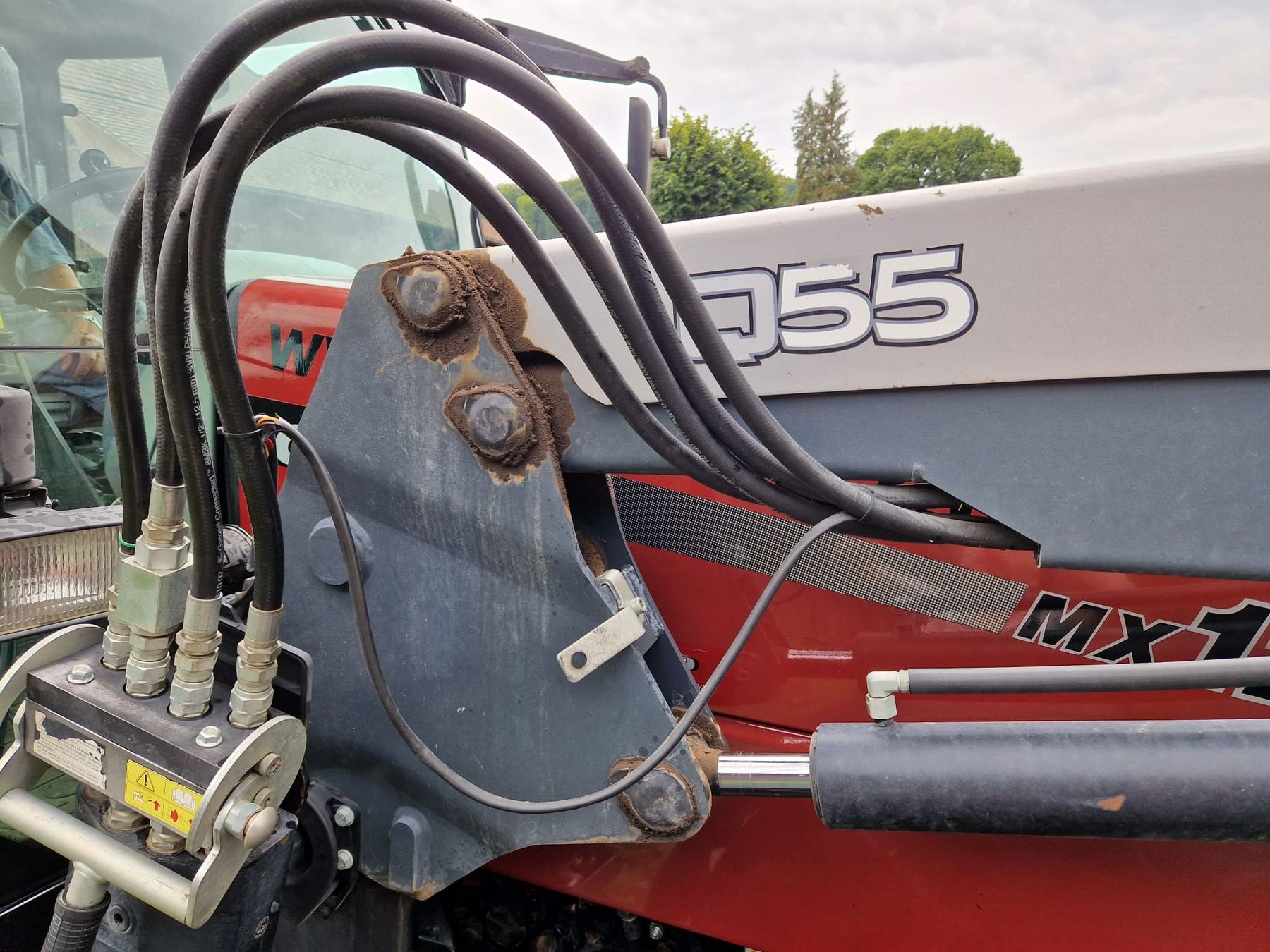 Case IH Traktoren: Case IH MX 120 – Gebraucht aus Alterswil FR von Farmer1992. 3