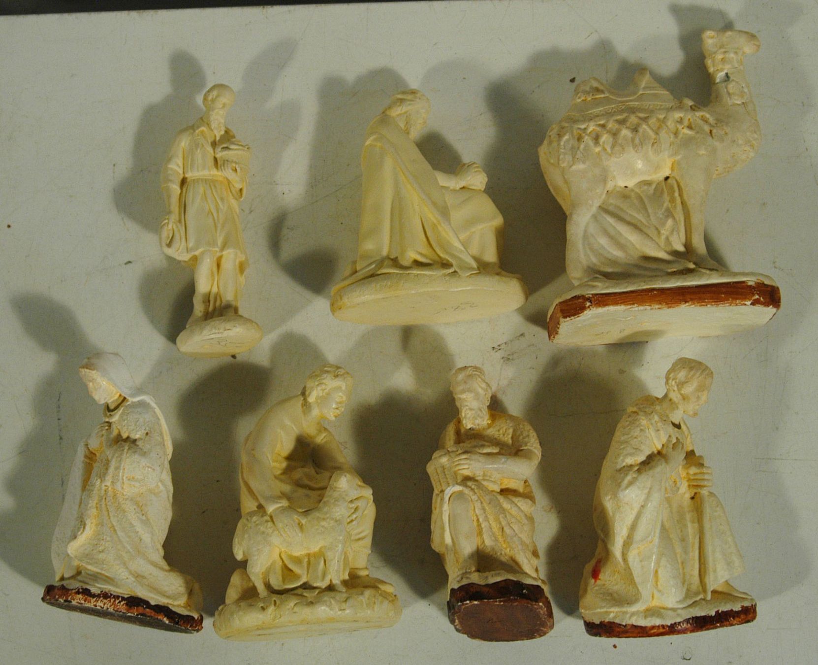 Statuette: Aeltere Krippenfiguren Keramik – Usato da Herisau venduto da Wisen 2