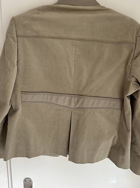 Jacken: Gucci Blazer – Gebraucht aus Brüttisellen von Sonjaelegiu 4