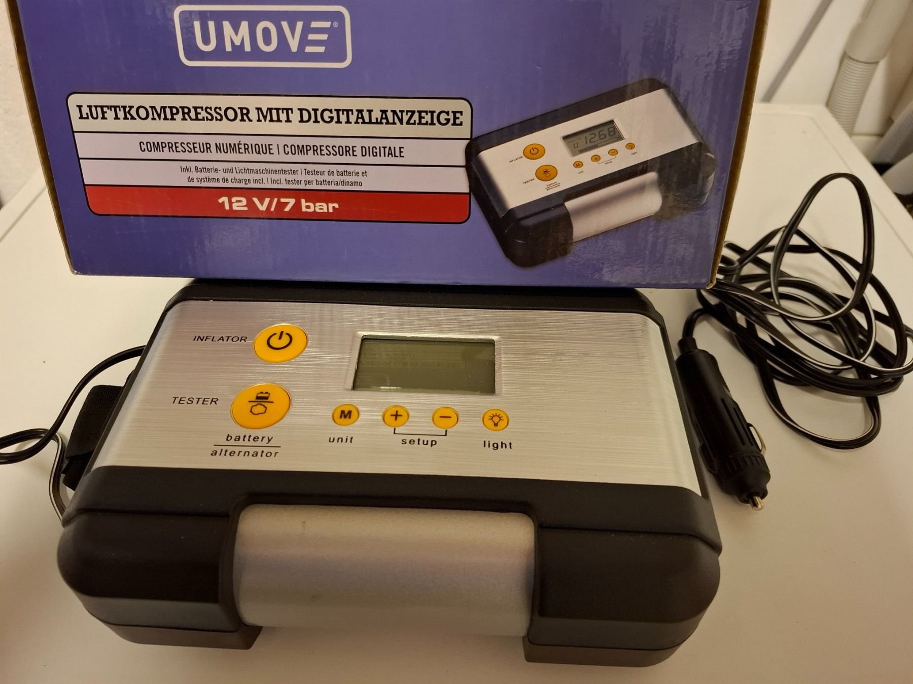 Compressori: Luftkompressor mit Digitalanzeige – Usato da Wangen b. Olten venduto da Edeltell 1
