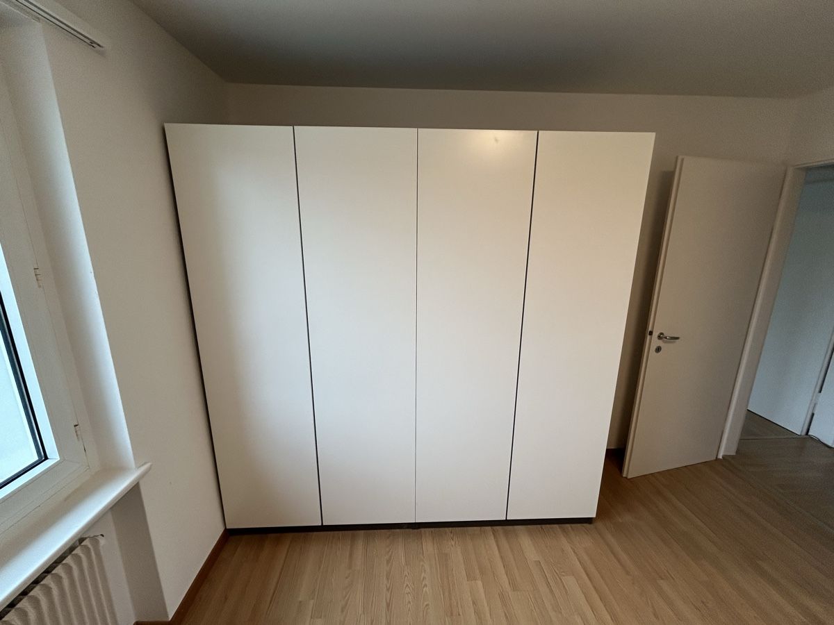 Ikea Armadi: Pax Schrank 2 meter breit – Usato da Dietikon venduto da ret_5gtj