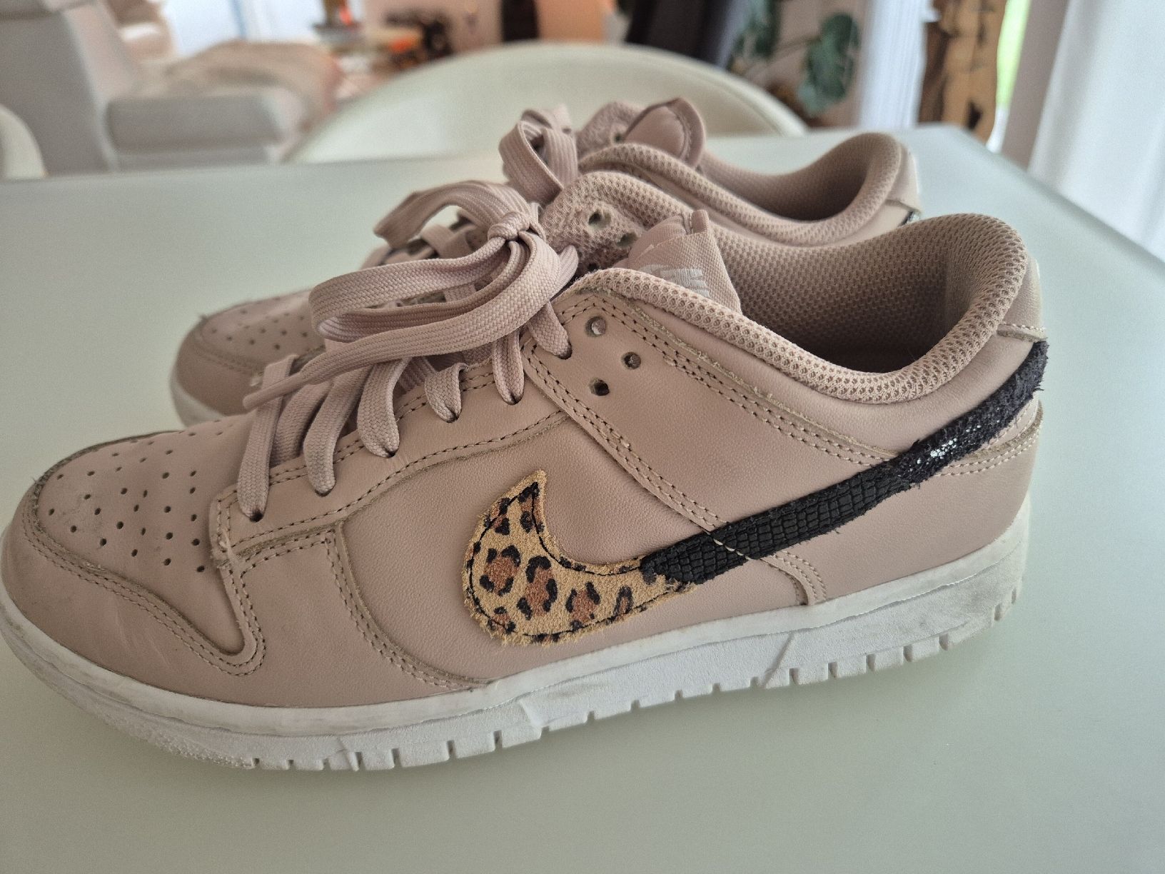 Nike Scarpe da donna: Coole Nike Sneakers Gr. 38 – Usato da Aeugst am Albis venduto da miizli 1
