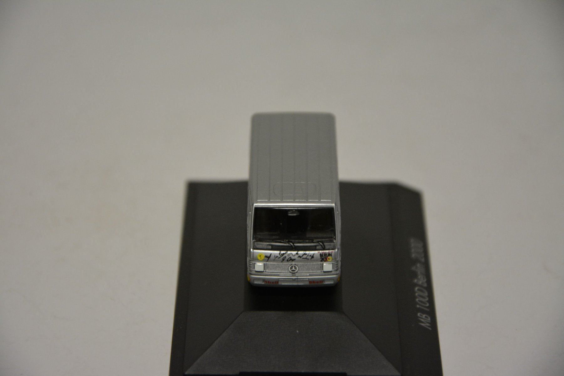 Herpa Modellini d'auto: Mercedes100D Bus Berlin 2000  Herpa 1:87 – Nuovo e nell'imballaggio originale da Goldach venduto da Feivel9 2