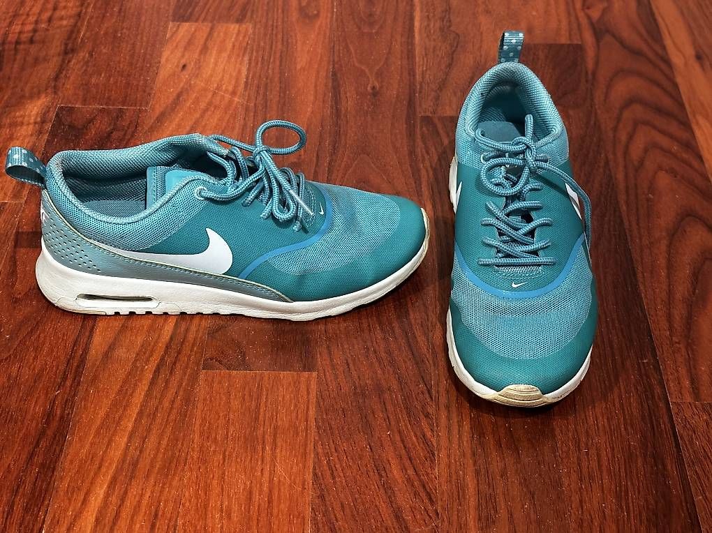 Nike Scarpe da donna: Nike Air Max Thea 37 – Usato da Buchrain venduto da pat4s