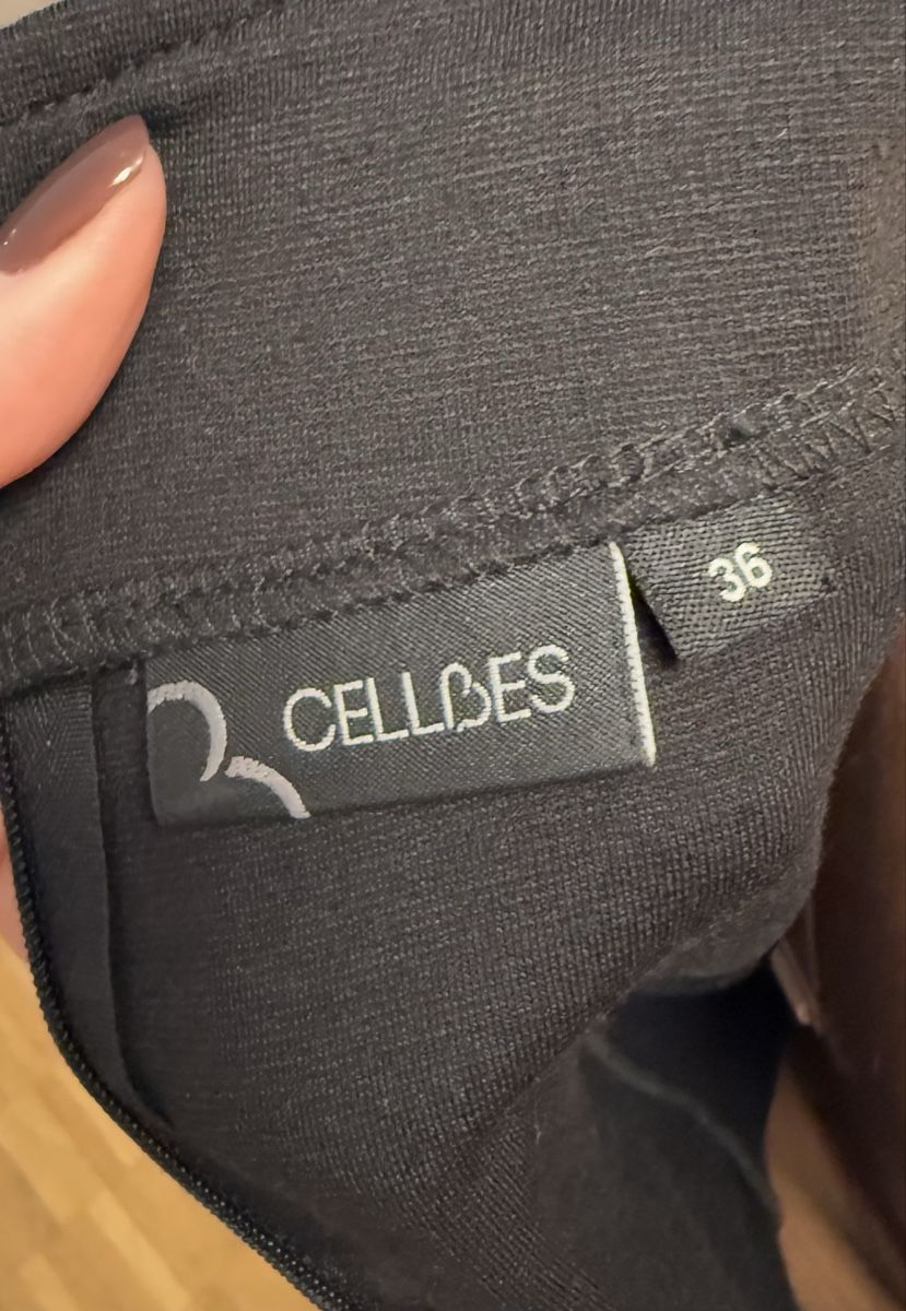 Kleider: Robe élégante Cellbes noire et blanche, taille 36 – Neu (gemäss Beschreibung) aus Les Avanchets von NR07 2