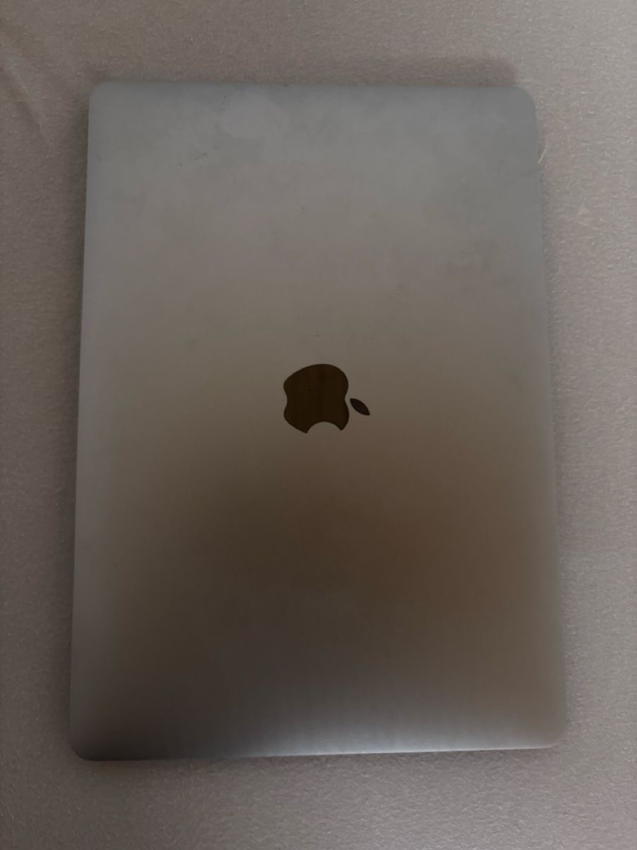 Apple Notebook: MacBook Pro M1 2020 – Usato da Disentis/Mustér venduto da mca_x5p8