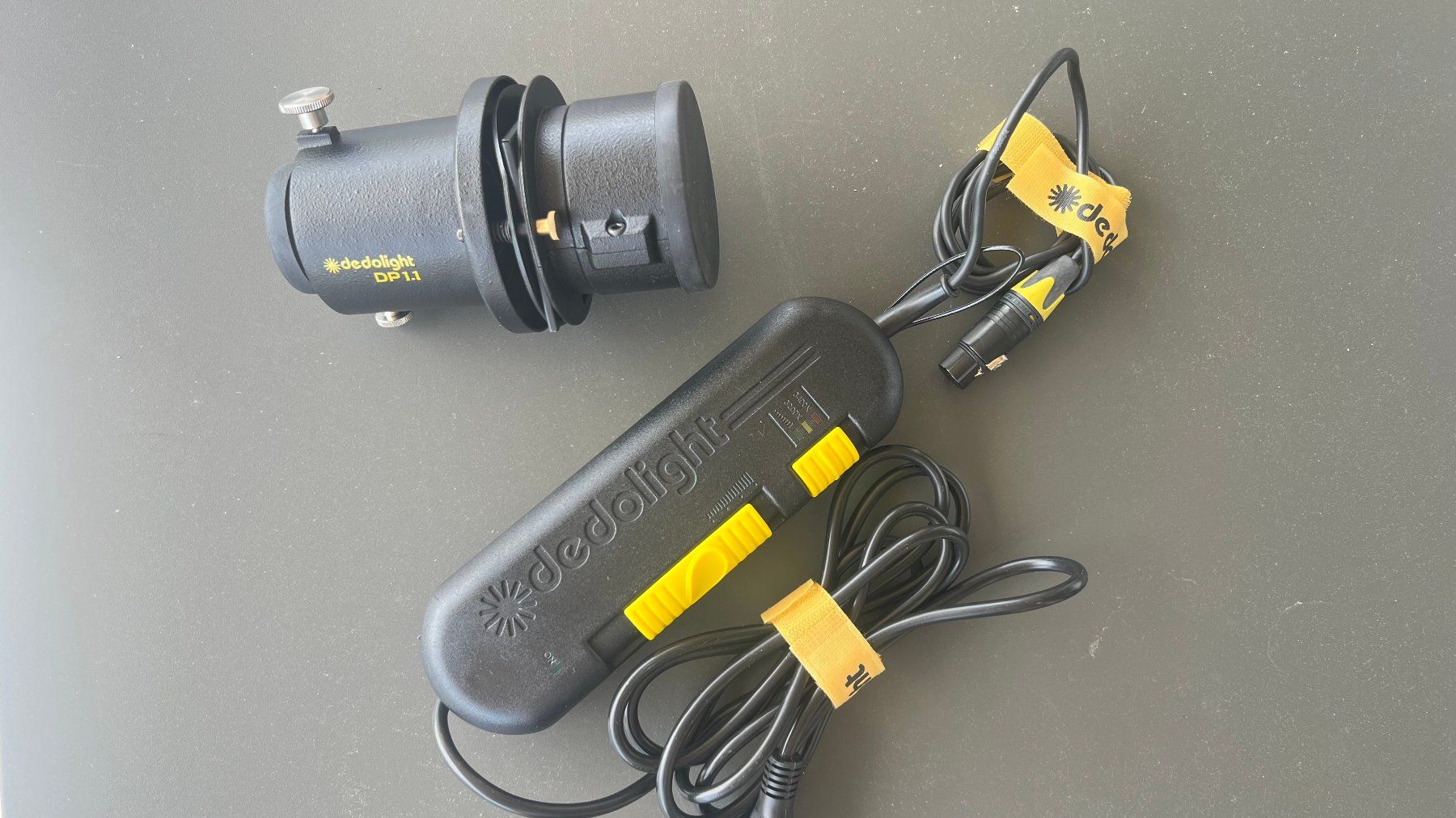 Lampade: Dedolicht 2 Licht +Koffer – Usato da Zürich venduto da daisydogs666