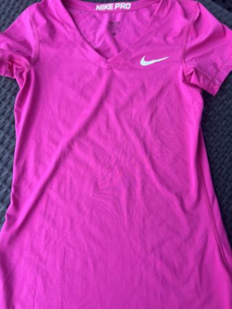 Neues Nike Shirt